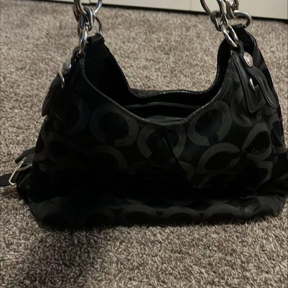 Coach Maggie Shoulder Bag - Picture 1 of 2